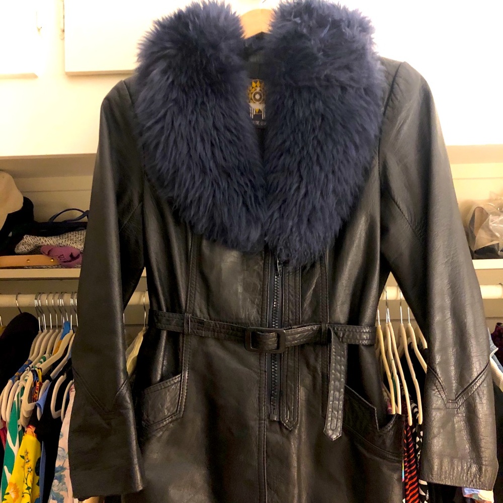 Vintage Leather Jacket with Fur Collar